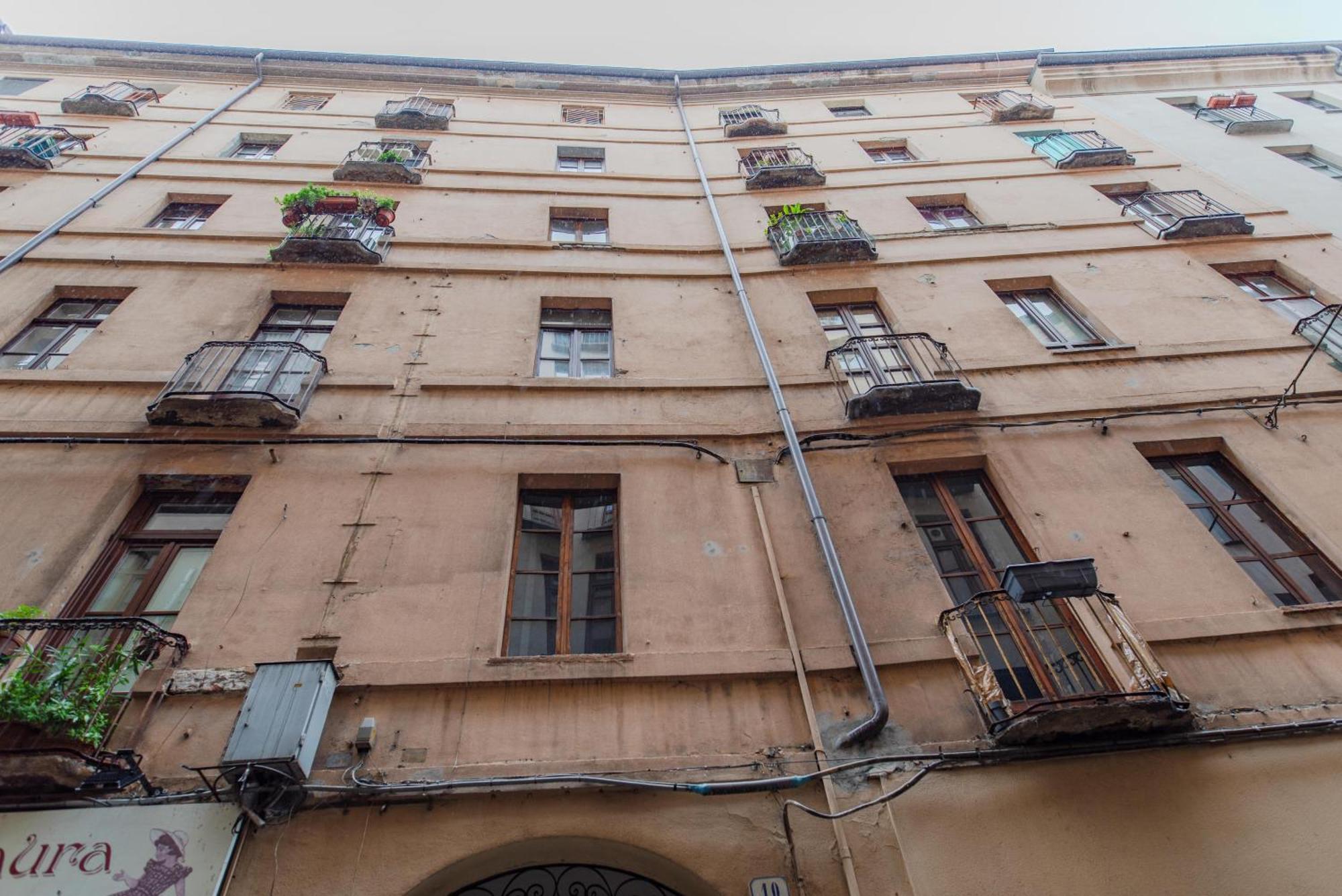 Appartamento The Happyhouse, No Lift By Happyhostorino Esterno foto