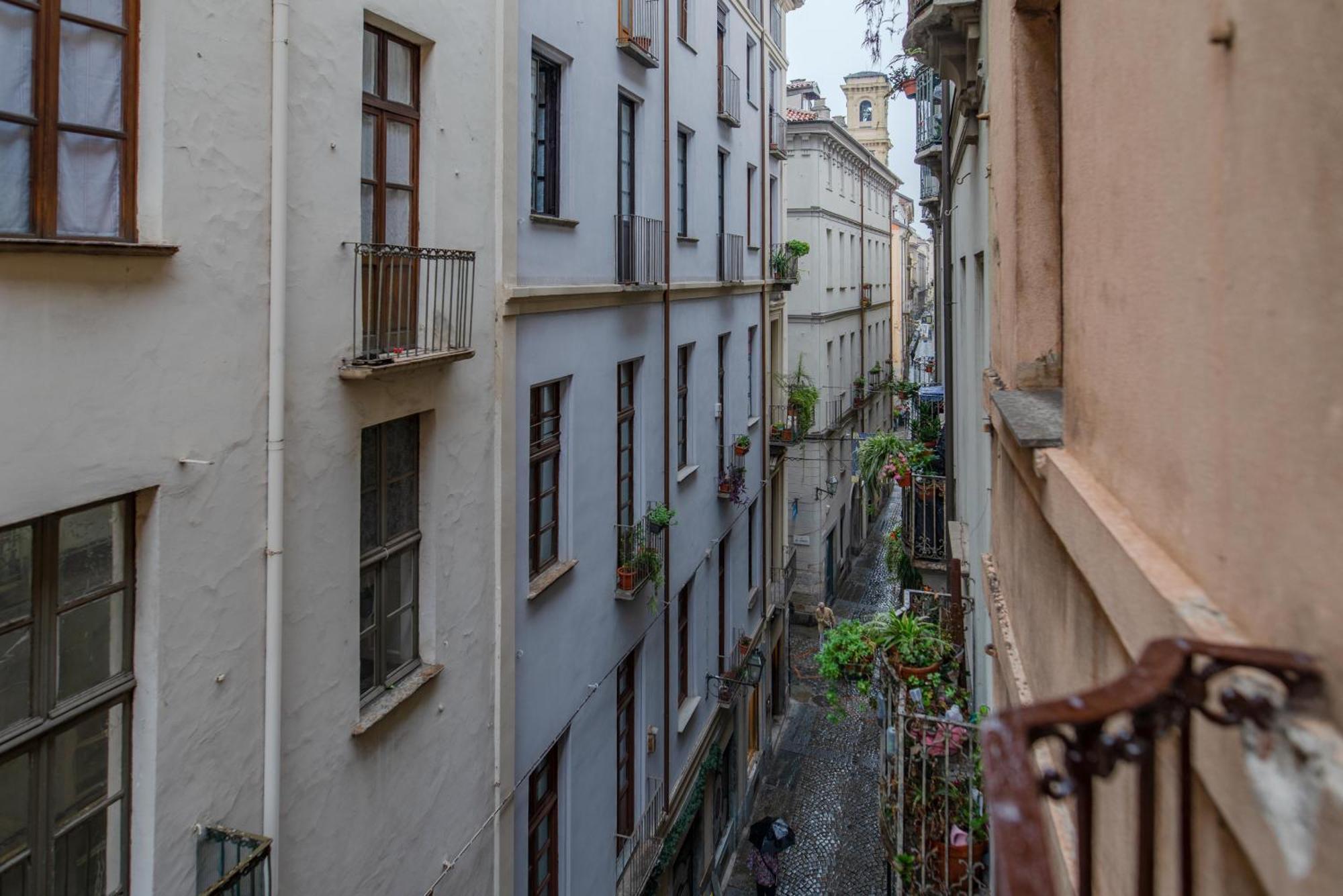 Appartamento The Happyhouse, No Lift By Happyhostorino Esterno foto